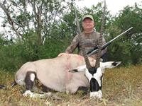 Gemsbok Hunts with professional hunting guide Dan Moody Hunting Services in Texas