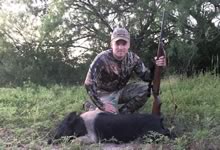 Meat Hog Hunts with professional hunting guide Dan Moody Hunting Services in Texas