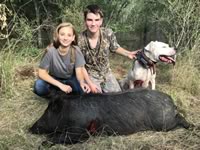 Meat Hog Hunts with professional hunting guide Dan Moody Hunting Services in Texas