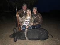 Meat Hog Hunts with professional hunting guide Dan Moody Hunting Services in Texas