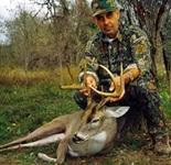 Texas Whitetail Hunts with professional hunting guide Dan Moody Hunting Services in Texas