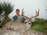 Texas Whitetail Hunts with professional hunting guide Dan Moody Hunting Services in Texas