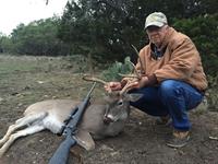 Texas Whitetail Hunts with professional hunting guide Dan Moody Hunting Services in Texas
