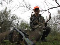 Texas Whitetail Hunts with professional hunting guide Dan Moody Hunting Services in Texas