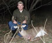 Texas Whitetail Hunts with professional hunting guide Dan Moody Hunting Services in Texas