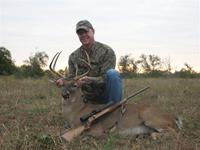 Texas Whitetail Hunts with professional hunting guide Dan Moody Hunting Services in Texas