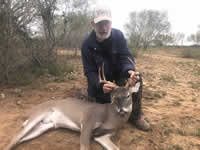 Texas Whitetail Hunts with professional hunting guide Dan Moody Hunting Services in Texas
