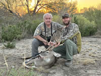 Texas Whitetail Hunts with professional hunting guide Dan Moody Hunting Services in Texas