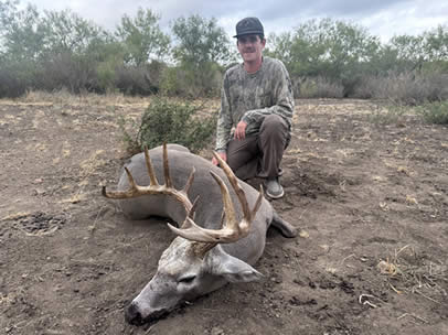 Trophy Whitetail Hunt